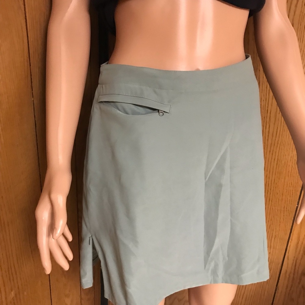 Patagonia Skirt With Shorts" Green Size 4 - Picture 6 of 11